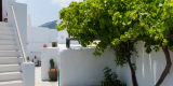 Pension_Afroditi_Apollonia_Sifnos_Cycladic_Studio_with_Terrace_1200x600_17_Entrance